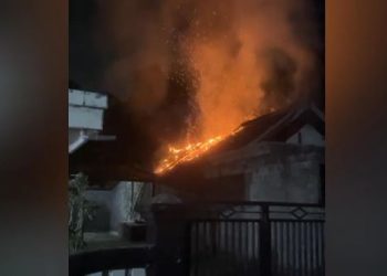 kebakaran rumah warga jombang