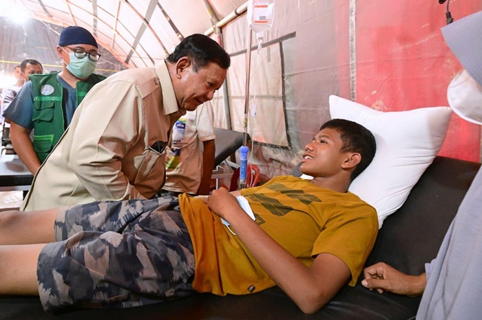 Kerahkan 50 Ribu Personel Tangani Bencana, Presiden Cabut Izin Konsesi 4 Juta Hektar Lahan