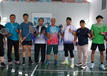 Pertandingan Bulutangkis Persahabatan Kemenag Kota Kediri, Gus Qowim Dorong Sinergi untuk Wujudkan Kota Kediri Mapan