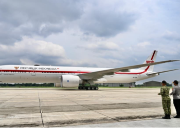 Presiden Republik Indonesia Prabowo Subianto bertolak menuju Inggris dan Swiss pada Minggu, 18 Januari 2026 melalui Pangkalan TNI AU Halim Perdanakusuma, Jakarta. Foto: BPMI Setpres/Cahyo