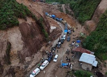 Distribusi bantuan ke Aceh. Foto: Arbangi Kadarusman untuk Bacaini.ID