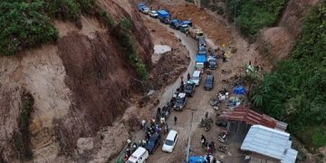 Distribusi bantuan ke Aceh. Foto: Arbangi Kadarusman untuk Bacaini.ID
