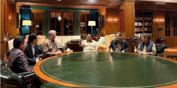 Presiden Prabowo Subianto menerima permohonan audiensi dari lima pengusaha nasional di kediaman pribadinya di Hambalang, Bogor, pada Selasa malam, 10 Februari 2026. Foto: BPMI Setpres/Istimewa