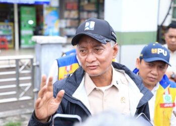 Menteri Pekerjaan Umum RI Dody Hanggodo saat melakukan pengecekan terhadap rencana pembangunan proyek fly over Mangli