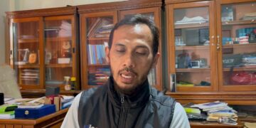 Kepala SD Inovatif Trenggalek memberikan keterangan soal penghentian sementara MBG