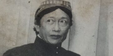 Soedjono Hoemardani, dukun politik Soeharto era Orde Baru yang berperan dalam lobi Jepang dan kebijakan ekonomi nasional