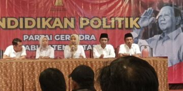 Ratna Dewi Nirwana Sari saat silaturahmi Ramadan Gerindra Blitar bersama wartawan di Kanigoro