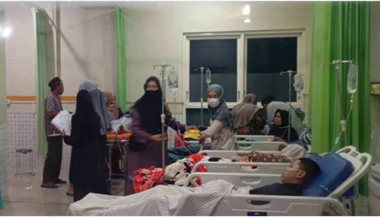 Santri Ponpes Sholawat Darut Taubah Jombang diduga keracunan setelah menyantap menu Makan Bergizi Gratis MBG