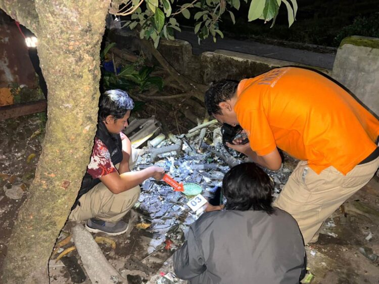 Polisi olah TKP ledakan mercon yang melukai lima remaja