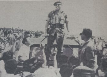 Sarwo Edhie Wibowo saat memimpin operasi militer pasca peristiwa G30S 1965