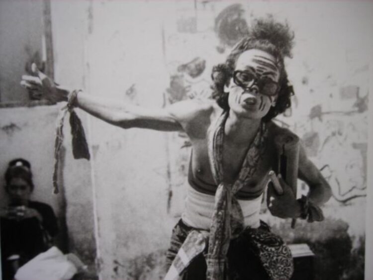 Wiji Thukul penyair perlawanan Indonesia yang hilang sejak 1998