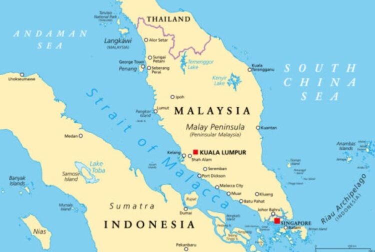 Peta Selat Malaka yang menunjukkan jalur pelayaran strategis dunia, menghubungkan perdagangan internasional dan menjadi sorotan rivalitas Amerika Serikat dan China