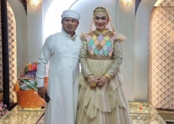 Gubernur Kaltim Rudy Mas'ud dan istrinya. Foto: istimewa