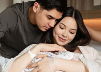 Ahmad Dhani dan Maia Estianty sambut kelahiran cucu pertama berweton Minggu Pahing