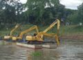 Aktivitas flushing Bendungan Wlingi dan Lodoyo di Blitar untuk menggelontorkan sedimen ke Sungai Brantas pada Mei 2026