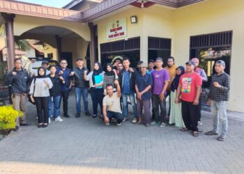 Ratusan pohon pepaya milik petani Perhutanan Sosial di Desa Jingglong Blitar dirusak orang tak dikenal