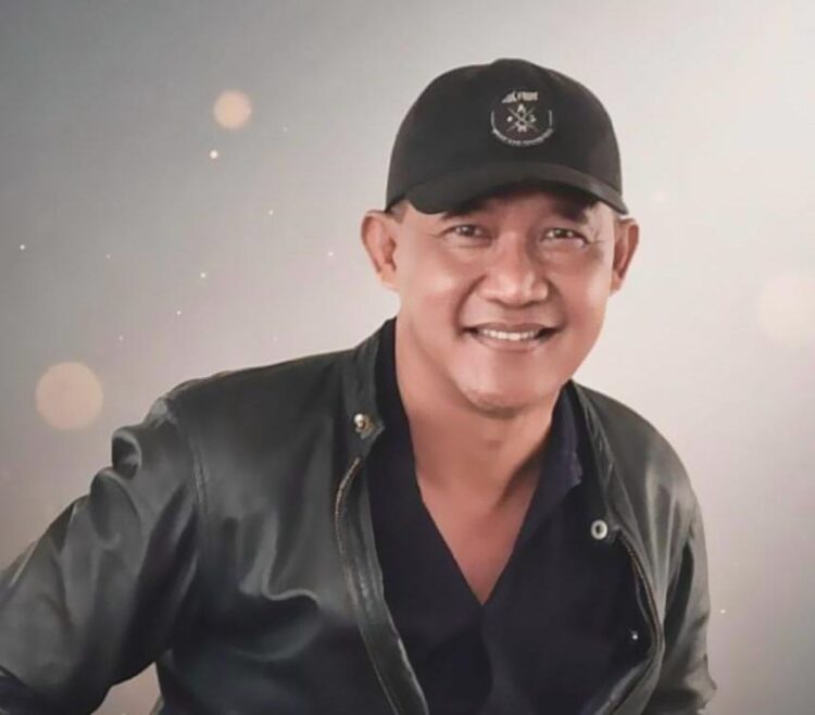 Mohammad Trijanto saat memberikan pernyataan terkait pengunduran diri dari pencalonan Ketua KONI Kota Blitar 2026-2030