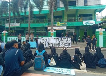 Mahasiswa menyoroti penanganan kasus dugaan pelecehan seksual dosen di UNU Blitar
