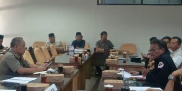 Hearing DPRD Kabupaten Blitar membahas rencana pembangunan Farm 3 PT Greenfields Indonesia di Desa Sumberurip