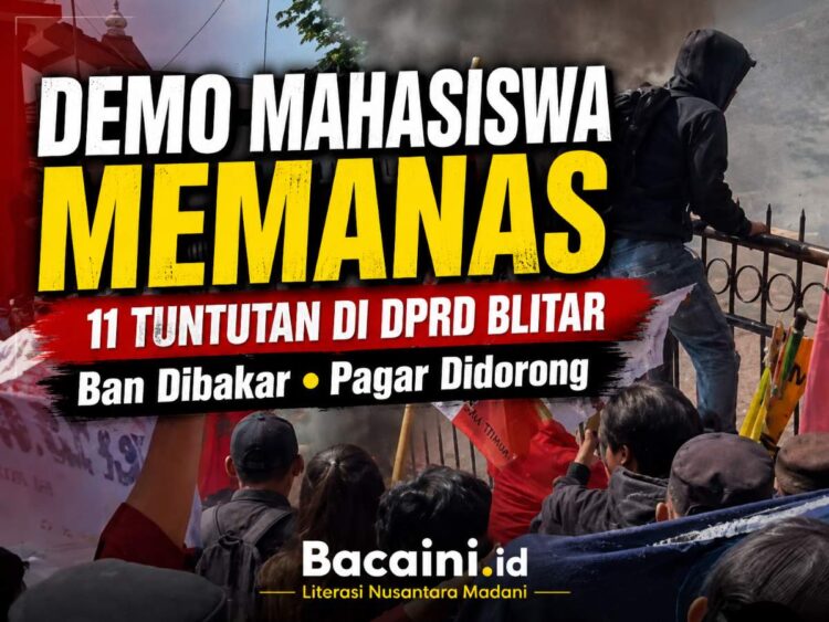 Mahasiswa Cipayung Plus Blitar Raya menggelar aksi demonstrasi di depan DPRD Kabupaten Blitar dengan membakar ban bekas dan menyampaikan 11 tuntutan kepada pemerintah, Kamis 25 Juni 2026