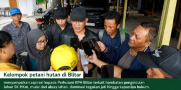 Petani hutan saat audiensi dengan Perhutani KPH Blitar membahas persoalan pengelolaan lahan SK HKm