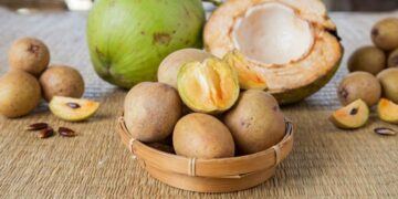 buah sawo matang kaya serat untuk lambung
