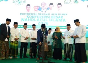 Pembukaan Munas Konbes Alim Ulama NU di Pondok Pesantren Al-Falah Ploso Kediri