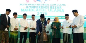 Pembukaan Munas Konbes Alim Ulama NU di Pondok Pesantren Al-Falah Ploso Kediri