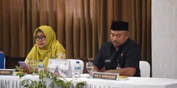 Pj. Sekretaris Daerah Kota Kediri dan Plt. Sekwan Kota Kediri.