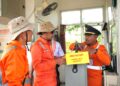 VP KAI Daop 7 Madiun Ali Afandi melakukan inspeksi jalur kereta api Madiun-Kertosono menggunakan lori dresin