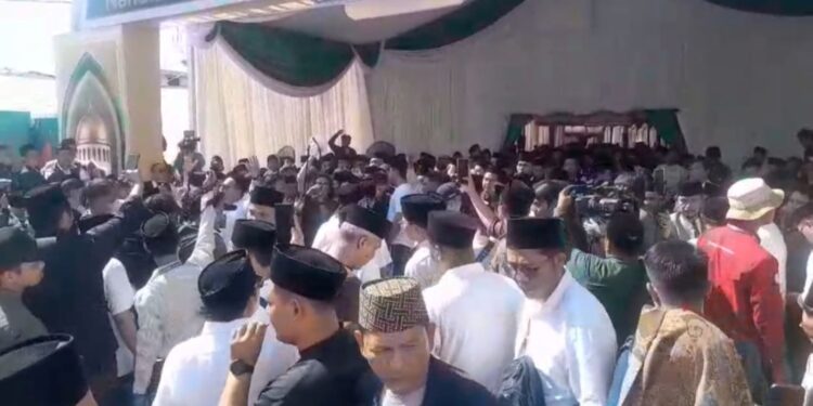 Muktamar ke-35 NU Jombang ricuh saat sidang tata tertib pemilihan Ketum PBNU