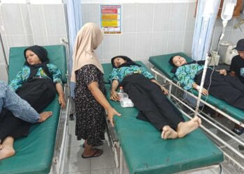70 siswa SMPN 1 Kabuh Jombang diduga keracunan usai menyantap menu MBG