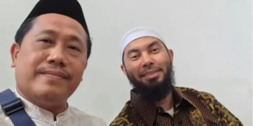Agus (kiri) dan Ustaz Rifky. Foto: IG@rifkyjafarthalib_official