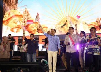 Bupati Jember, Muhammad Fawait saat gelaran acara Sapa Suara Kemerdekaan di Alun-alun Jember