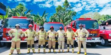 Armada Damkar yang dipamerkam pada upacara HUT ke-81 RI di Jember