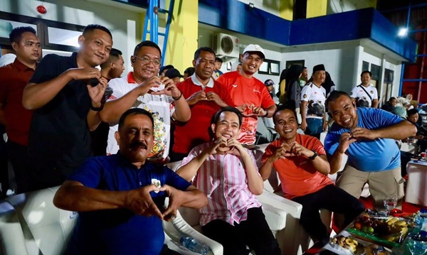 Bupati Jember, Muhammad Fawait saat mendatangi Pembukaan Turnamen PKDI Cup 2026