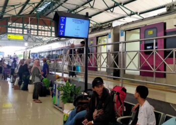 Kereta api terdampak gempa M6,5 Yogyakarta dan mengalami keterlambatan menuju Madiun
