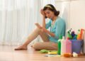 Perempuan mengalami mental load karena banyak tanggung jawab rumah tangga