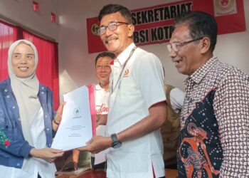 Ratih Dewi Indarti mendaftar bakal calon Ketua Umum KONI Kota Blitar 2026-2031