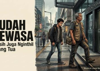 Anak dewasa berbincang dengan orang tua tentang kemandirian