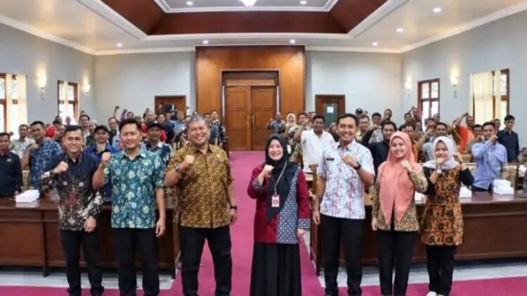 Validasi data calon penerima BLT DBHCHT 2026 di Tulungagung