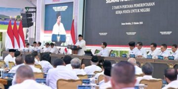 Presiden Prabowo Subianto memimpin rapat kabinet.
