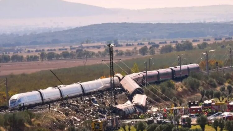 Tabrakan dua kereta cepat Renfe dan Iryo di Spanyol