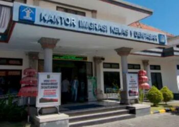 Dua WNA diduga pelatih motor ilegal di Serangan Denpasar kabur saat hendak diamankan Imigrasi